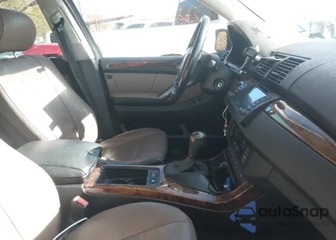 2006 BMW X5 4.4I z USA, uszkodzony, nr VIN 5UXFB53566LV25675